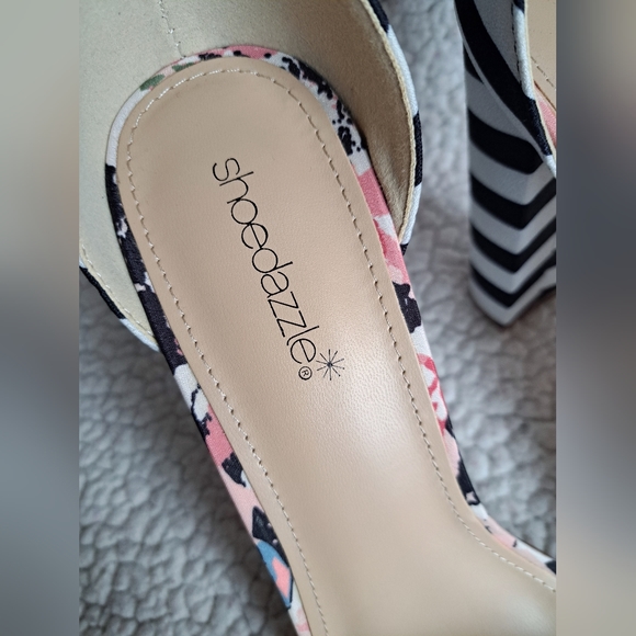 Shoe Dazzle Black and Pink Striped Heels - Picture 6 of 9